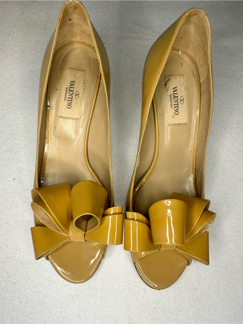 VALENTINO GARAVANI Patent Leather Bow Peep Toe Pumps